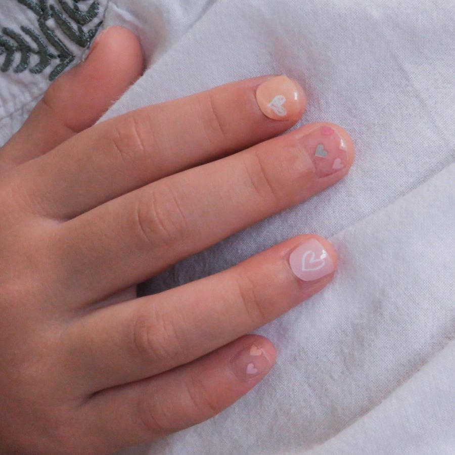 Blooming Love (Petite) Nail wraps
