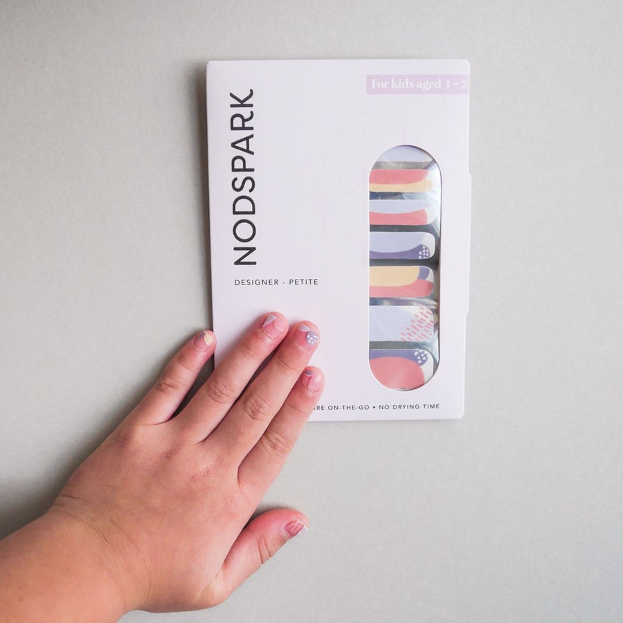Happy Blocks (Petite) Nail wraps