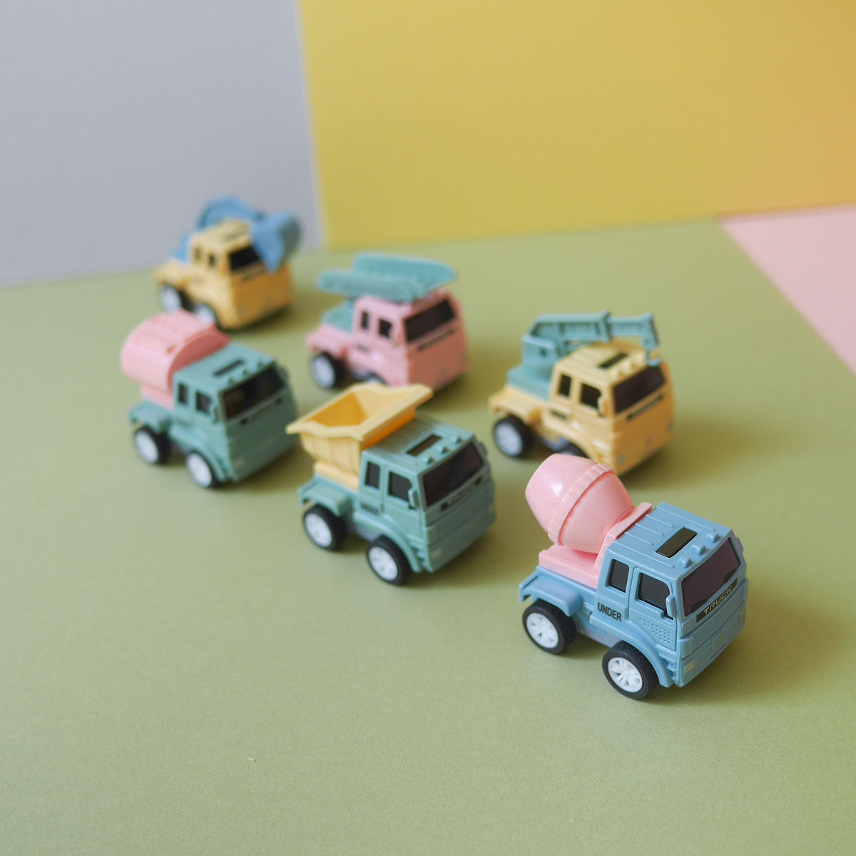 Pull-back Toy Truck (Pastel)