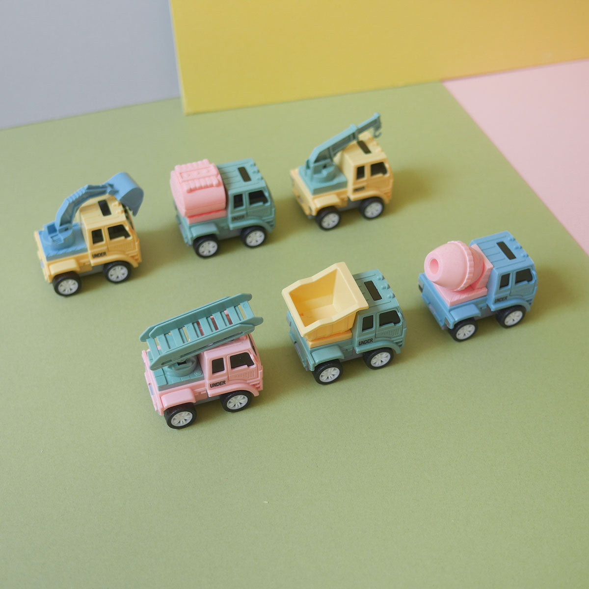Pull-back Toy Truck (Pastel)